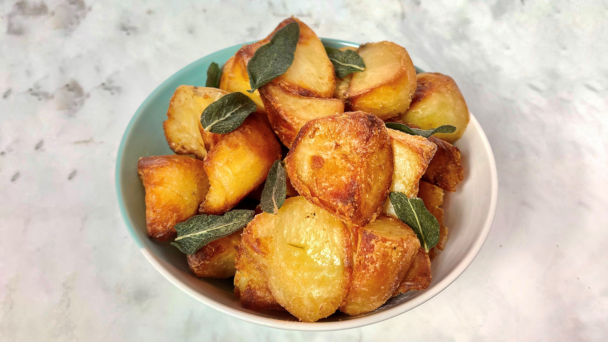 Air fryer hotsell roast potatoes recipe