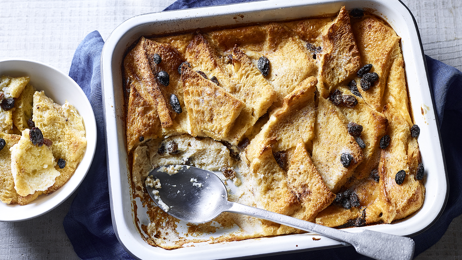 Featured image of post Easiest Way to Make Custard Bread And Butter Pudding