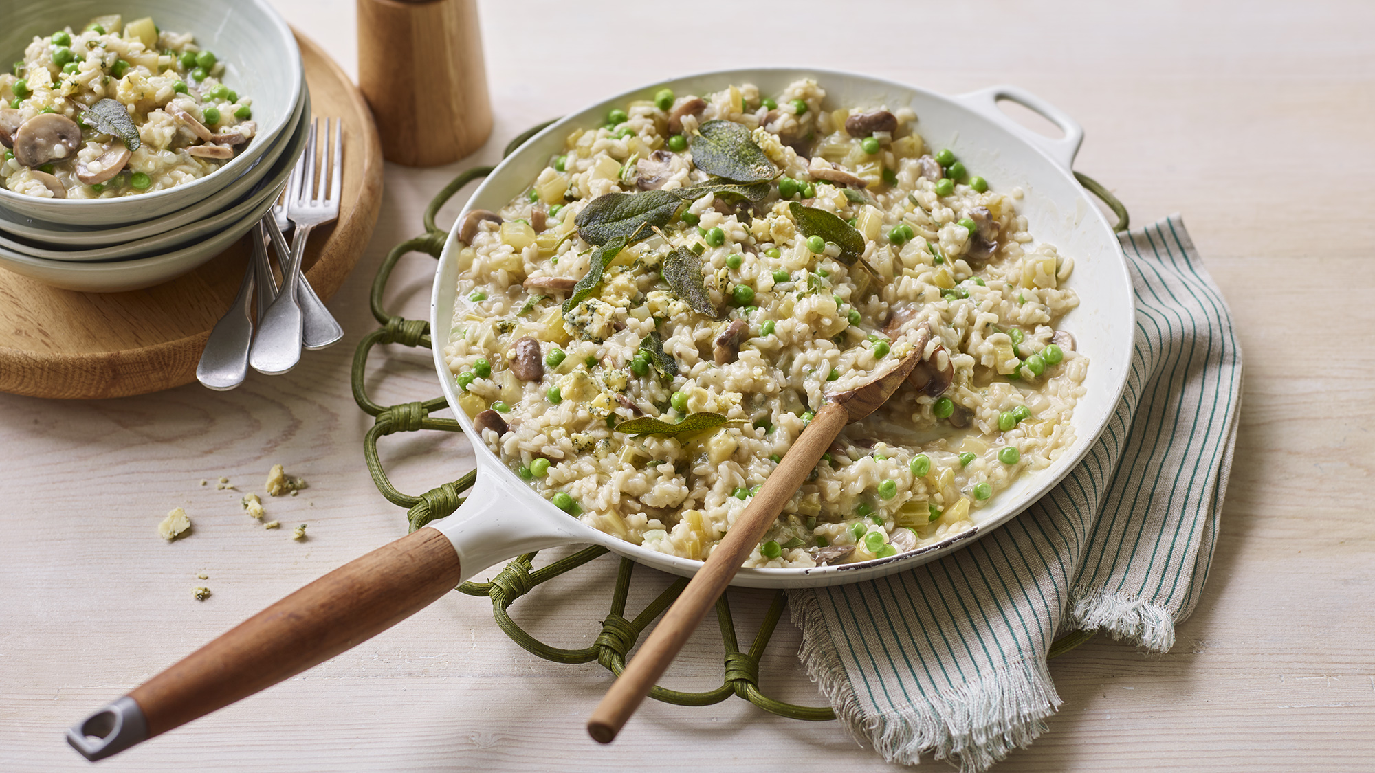 Celery, blue cheese and sage risotto-image
