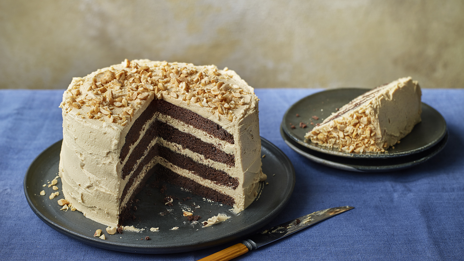 Chocolate peanut butter cake recipe - BBC Food
