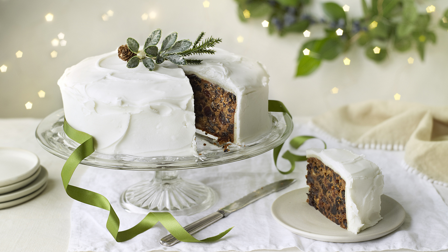 Mini Christmas cake - BBC Good Food Middle East