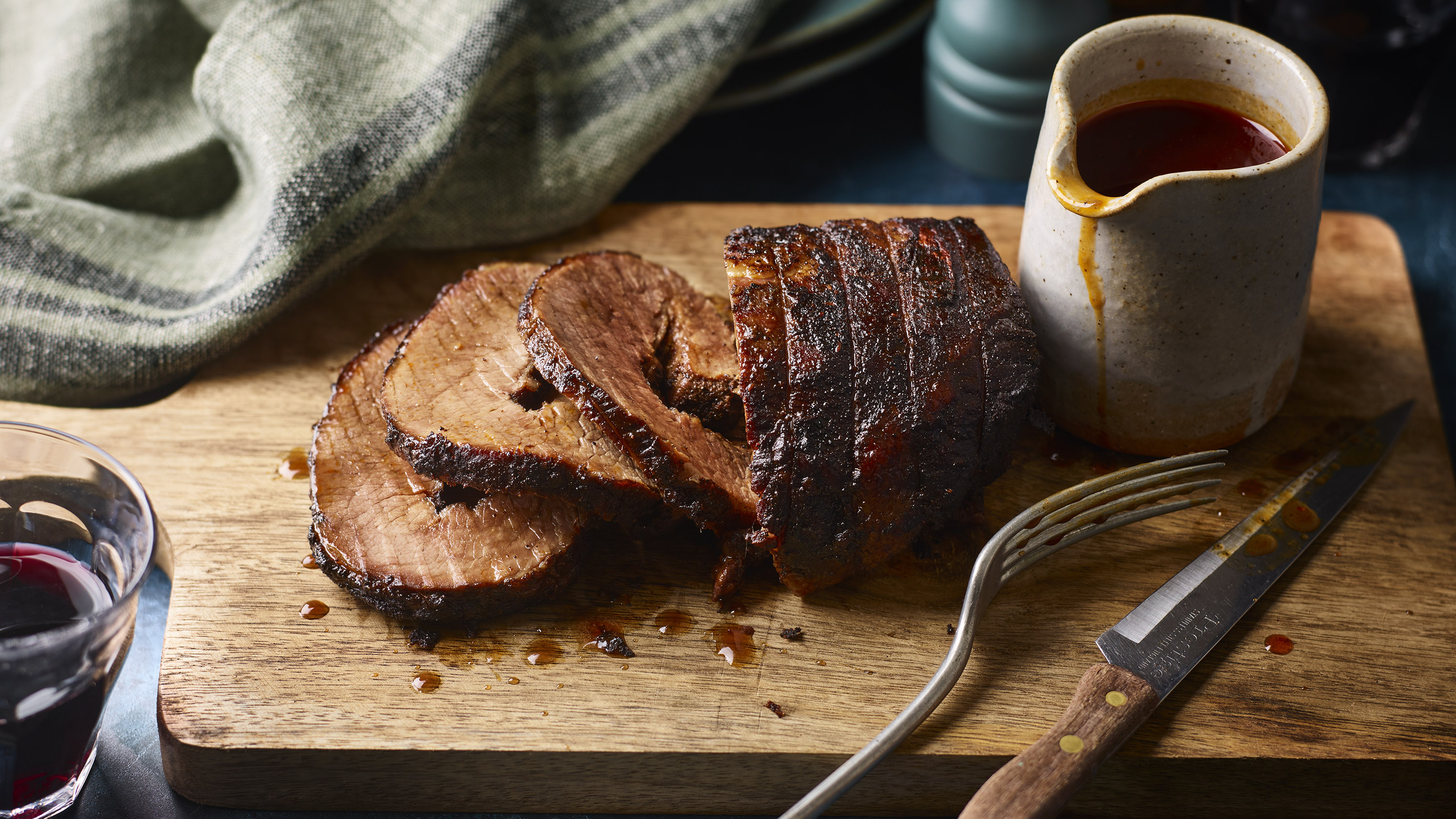 Coffee and chilli brisket-image