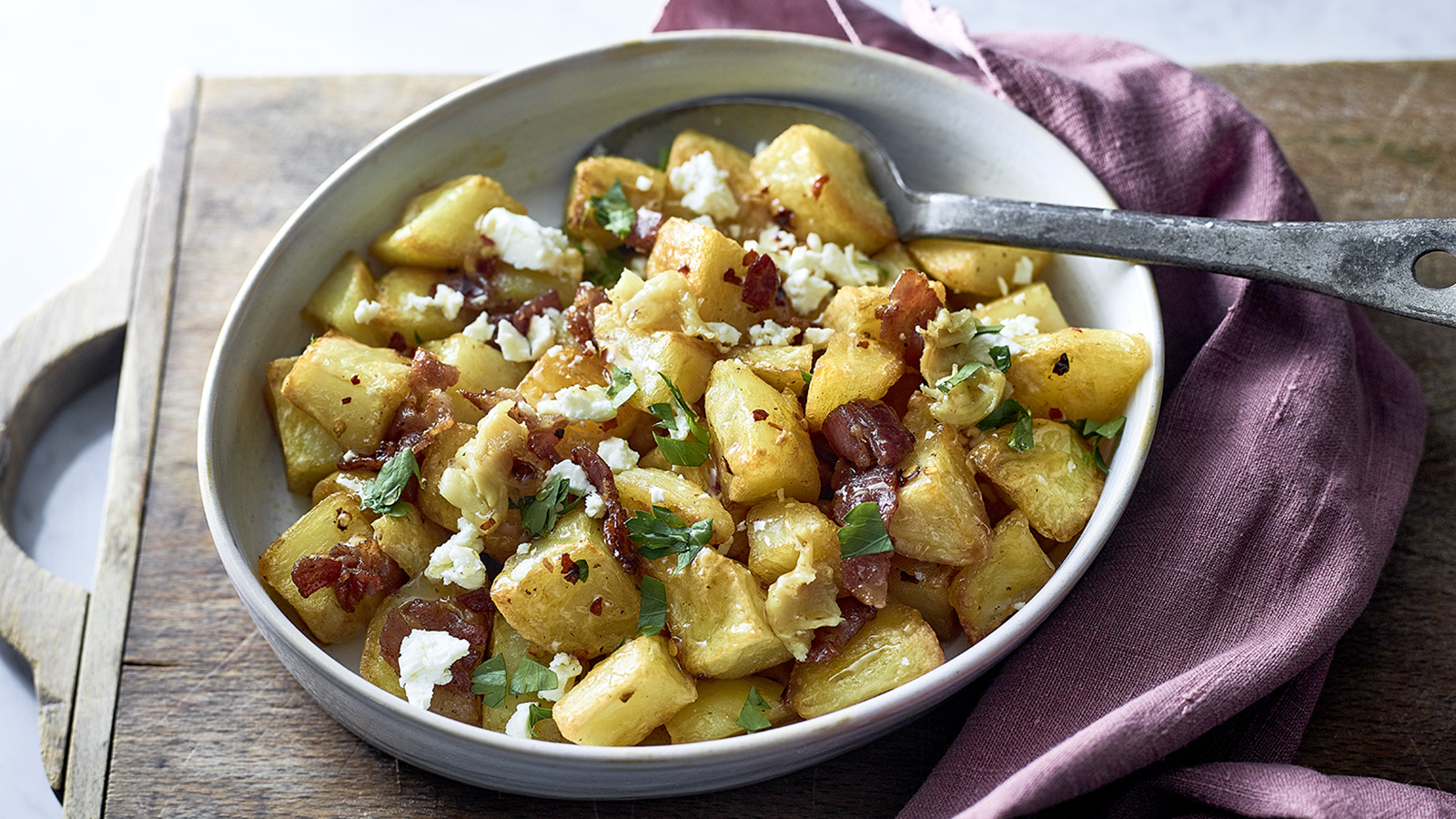 Roast new potatoes recipe - BBC Food