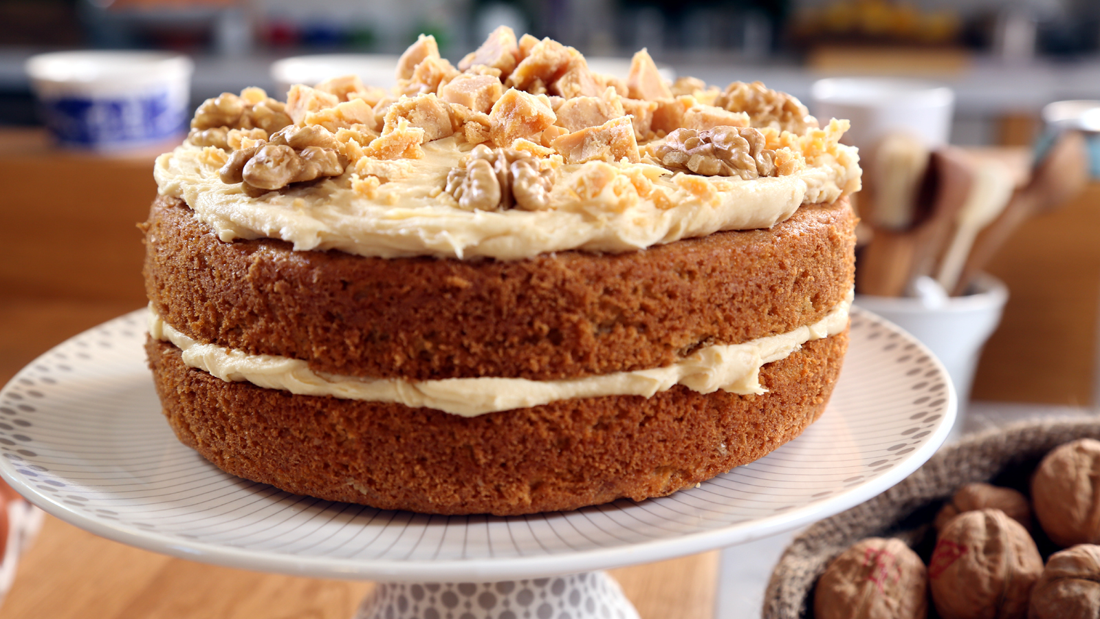 Walnut Cake is a deliciously easy recipe. The cake is so soft and fluffy!