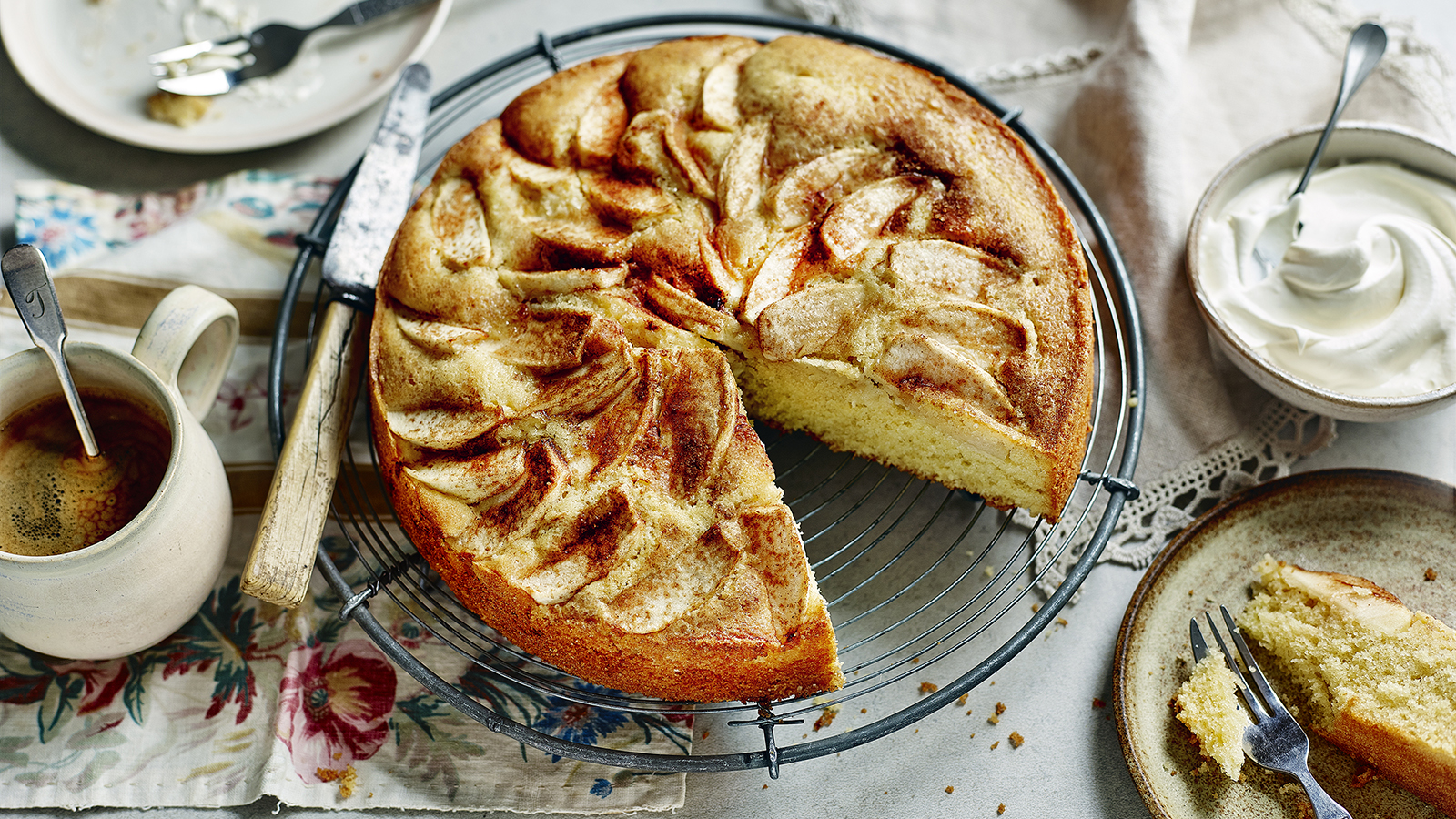 German Apple Almond Cake