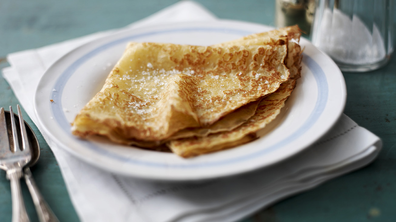 Pancake making on sale