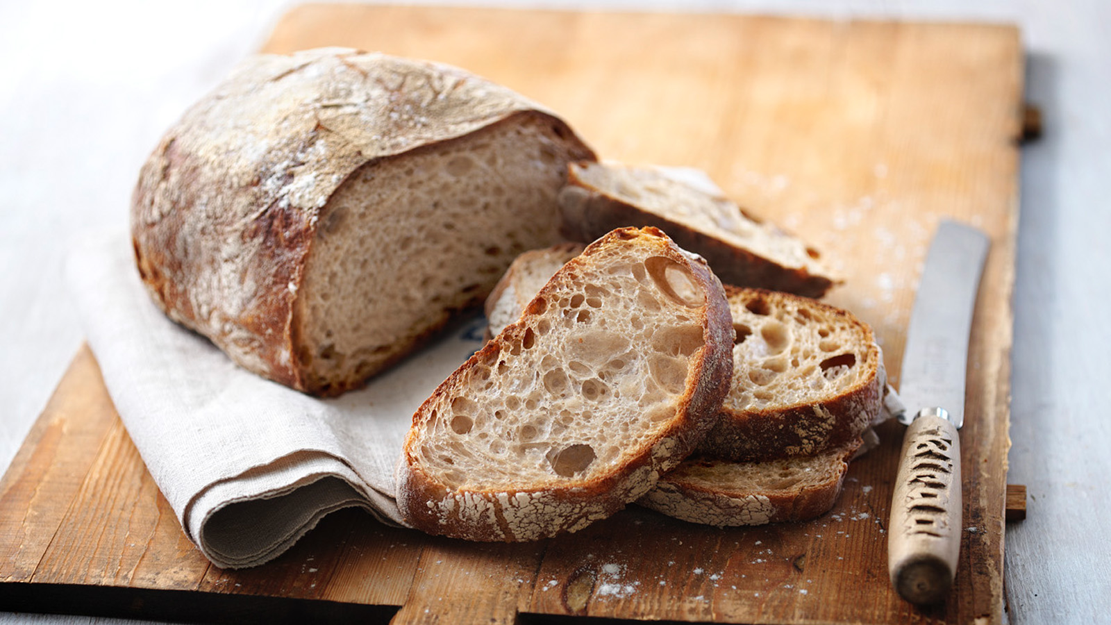 How to make sourdough bread