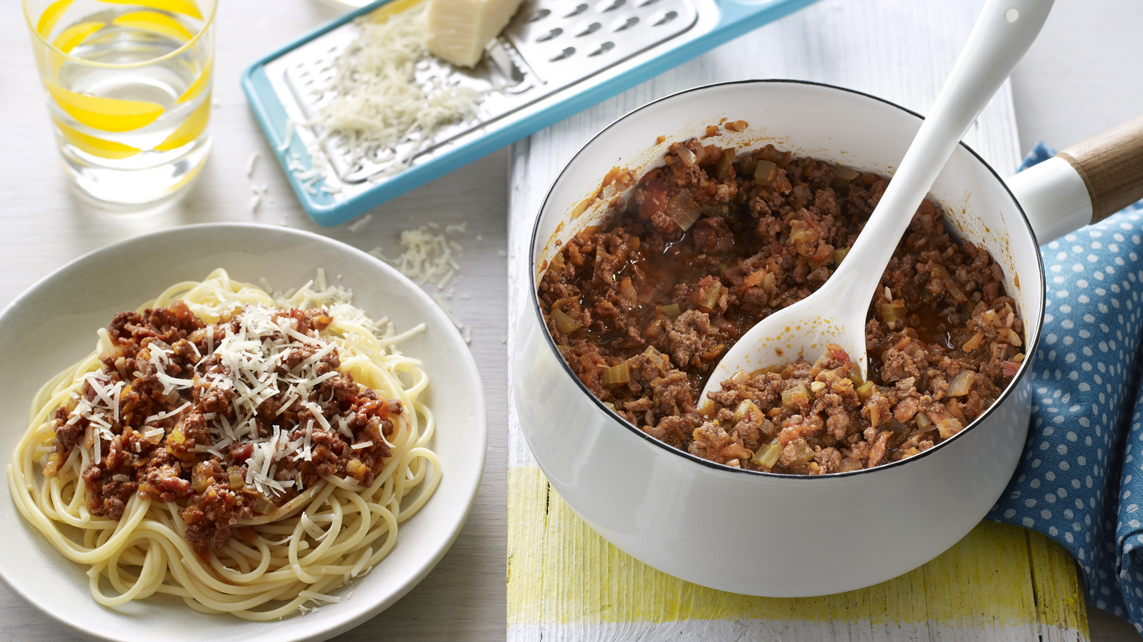 How to make spaghetti bolognese