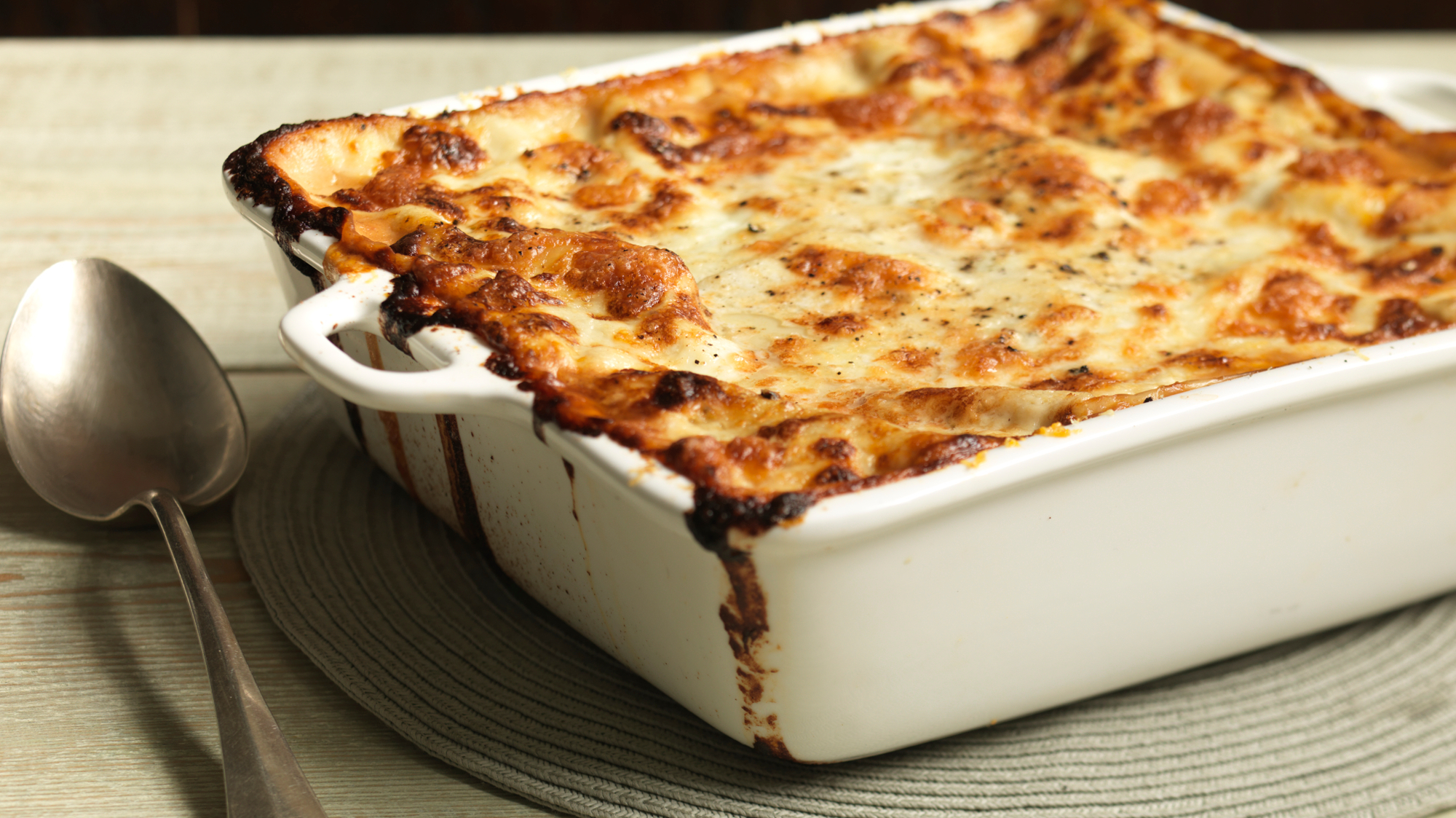 The ultimate lasagne recipe - BBC Food