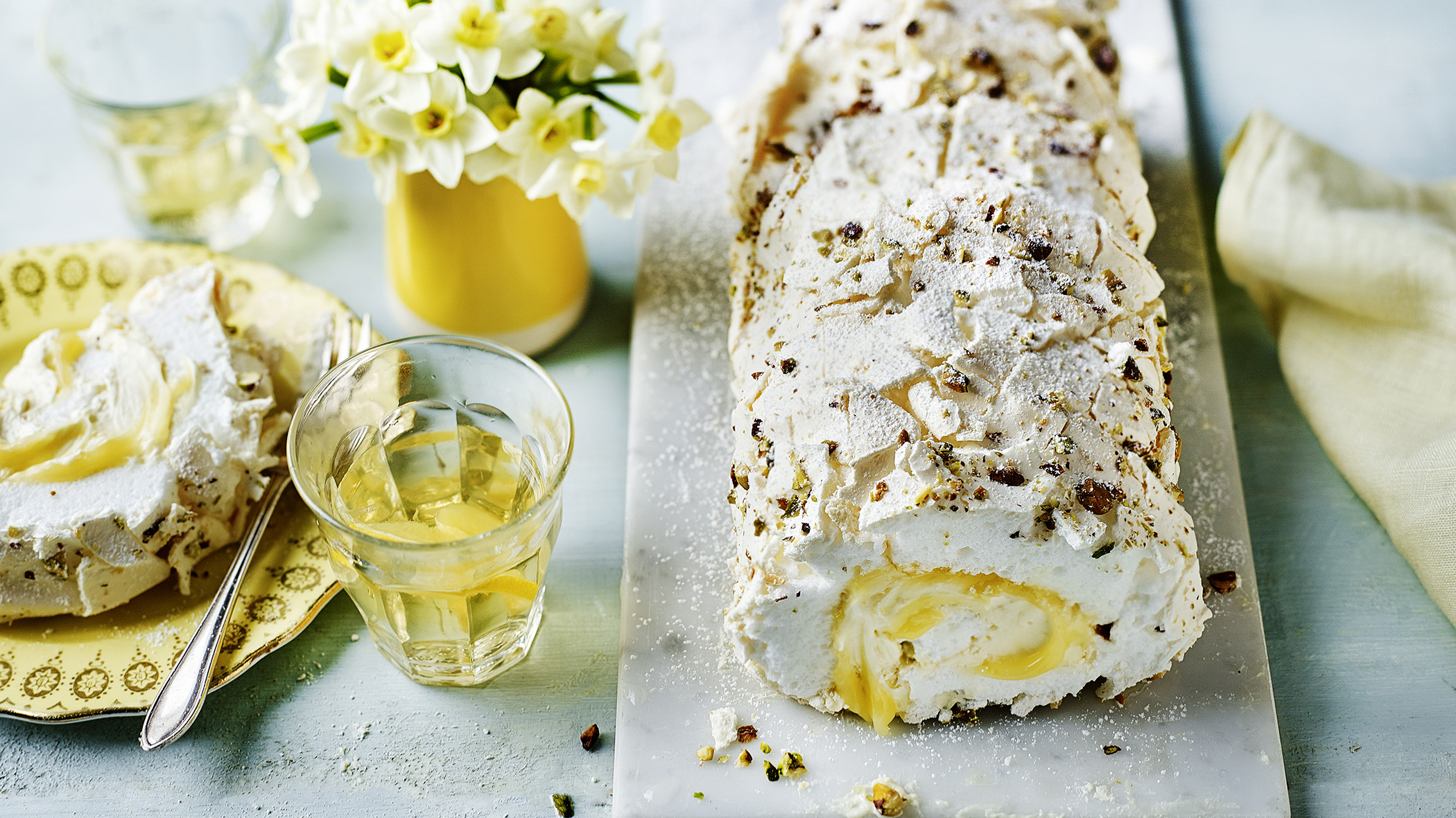 Pudding Pie Lane: Meringue Roulade With Chocolate