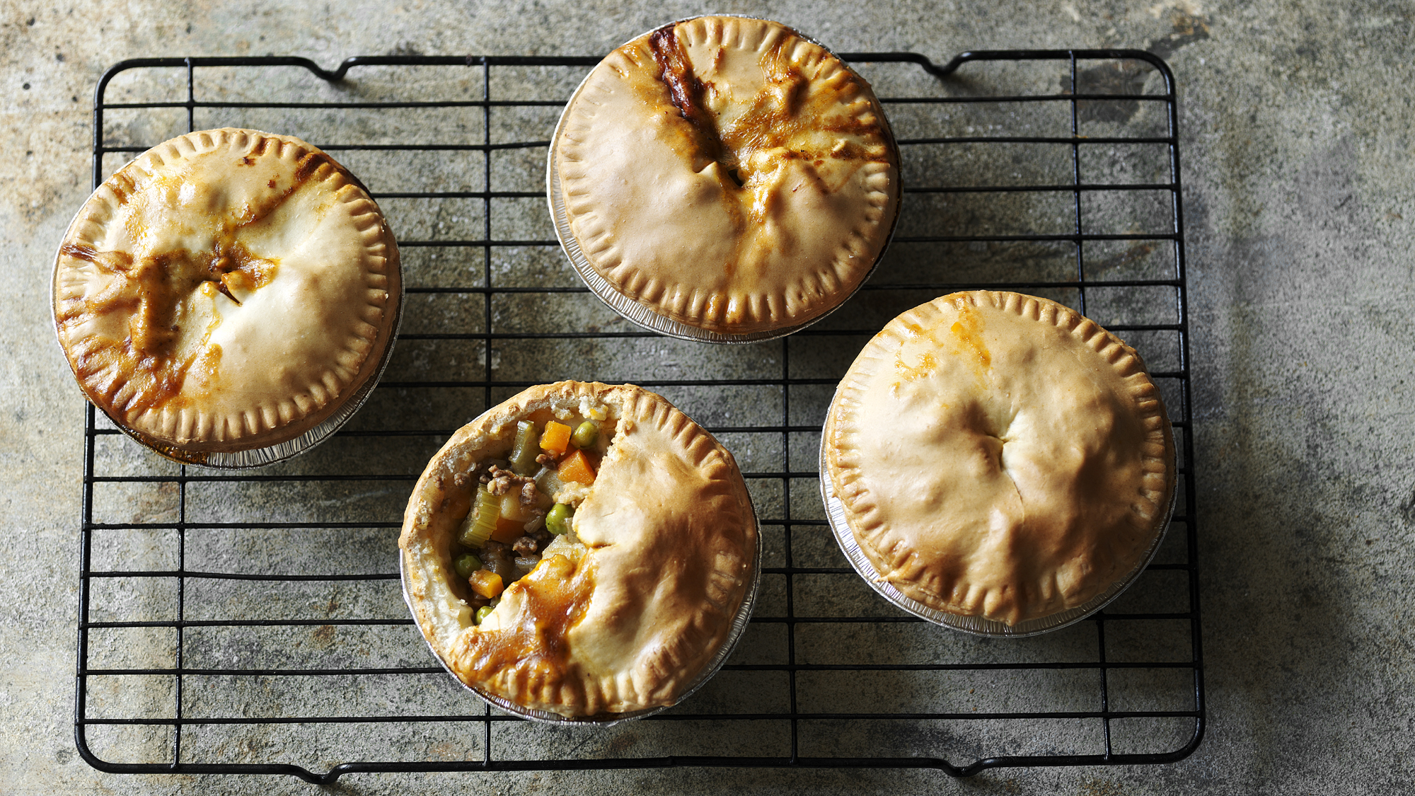 Low-fat beef and potato pies recipe - BBC Food