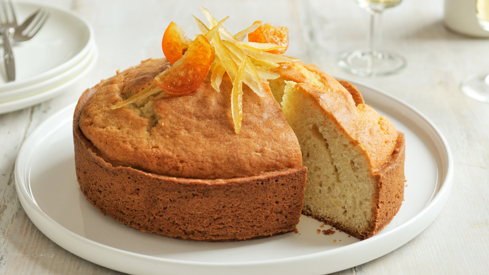 How to bake a deep 6 inch round madeira cake 