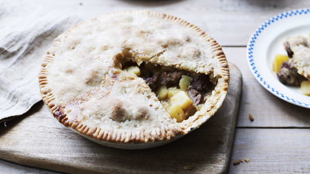 Low-fat beef and potato pies recipe - BBC Food