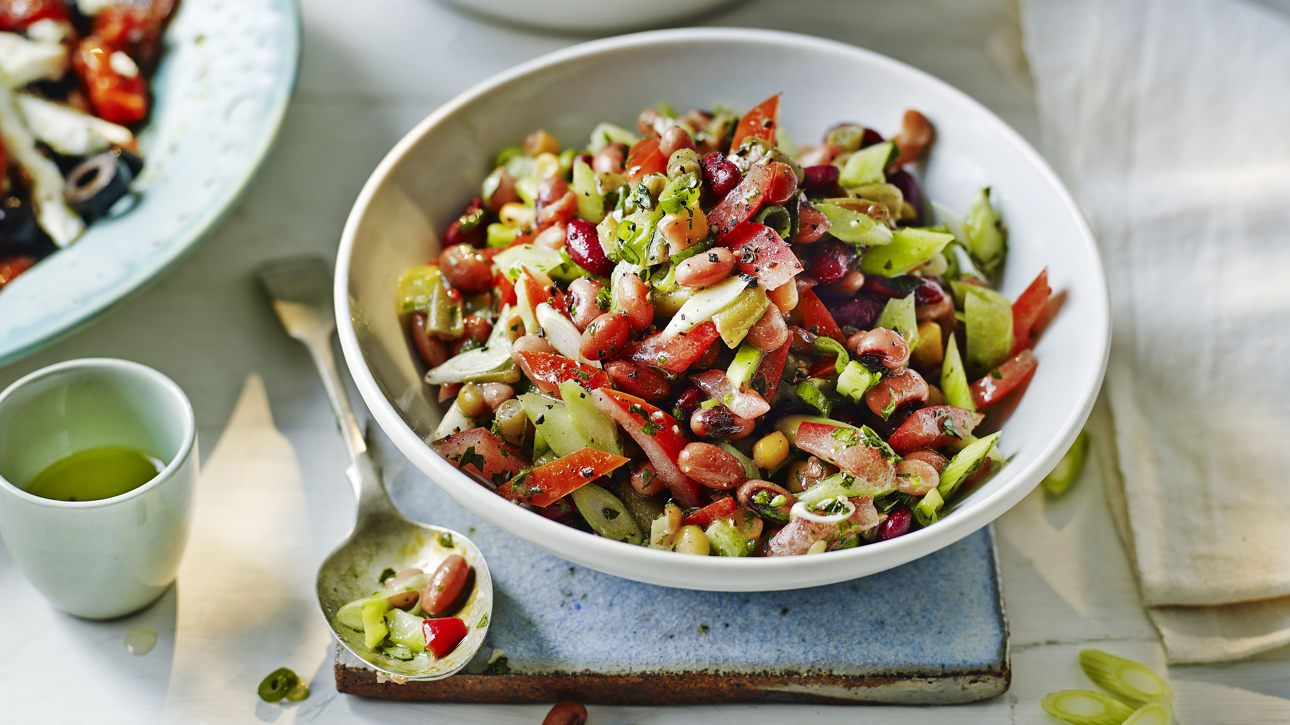 Mixed Bean Salad 89055 16x9 