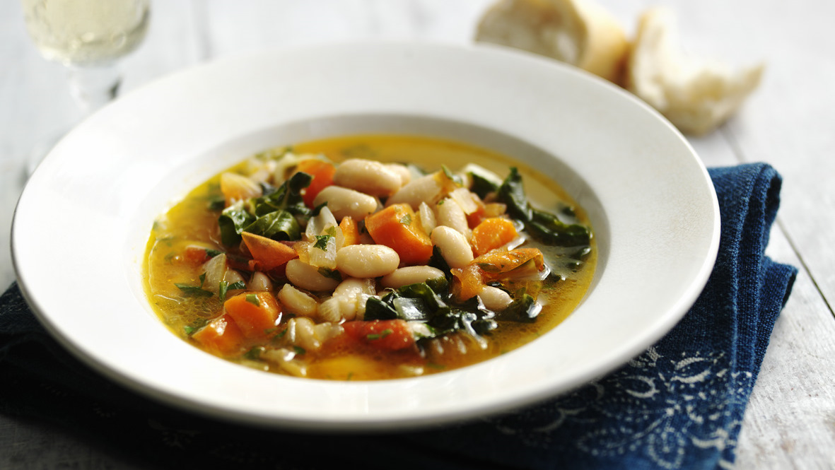 Adaptable bean soup-image