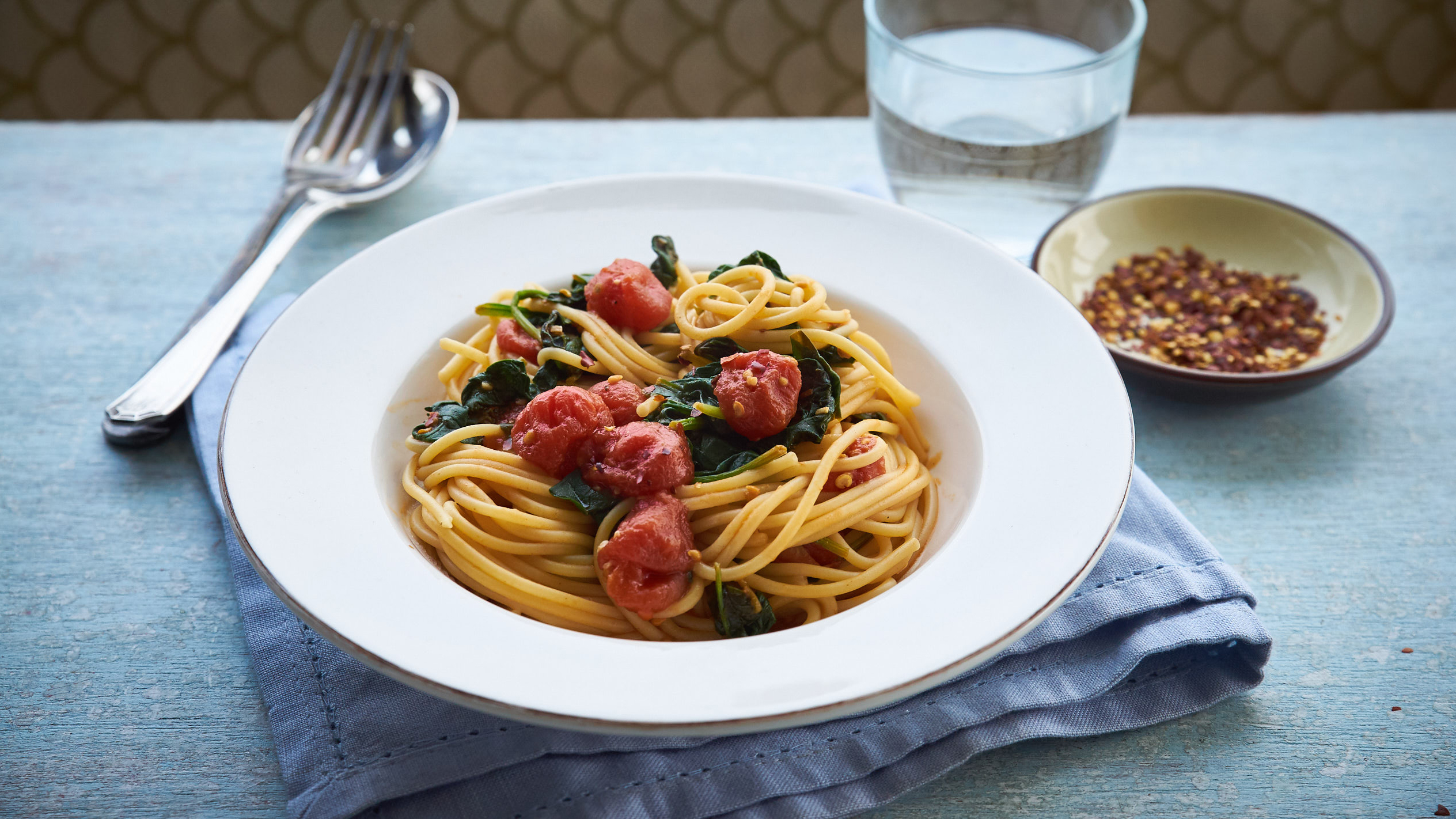Spaghetti all'arrabbiata recipe - BBC Food