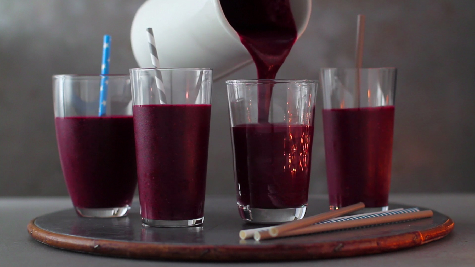 Christmas smoothie recipe - BBC Food