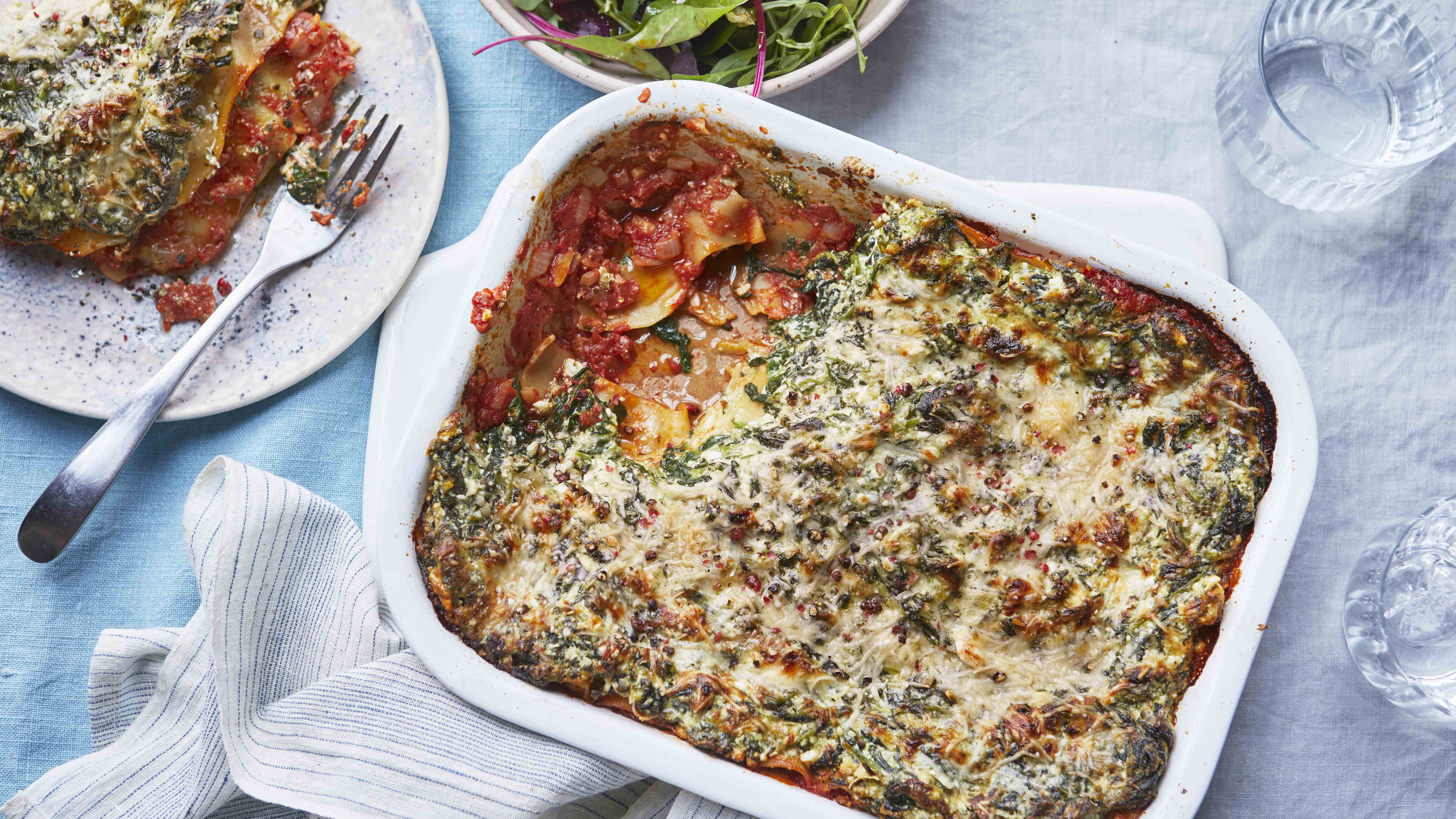 Spinach and ricotta lasagne recipe - BBC Food