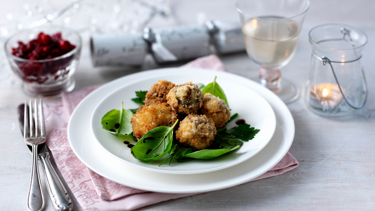 Stilton Stuffed Mushrooms With Cranberry Relish Recipe Bbc Food