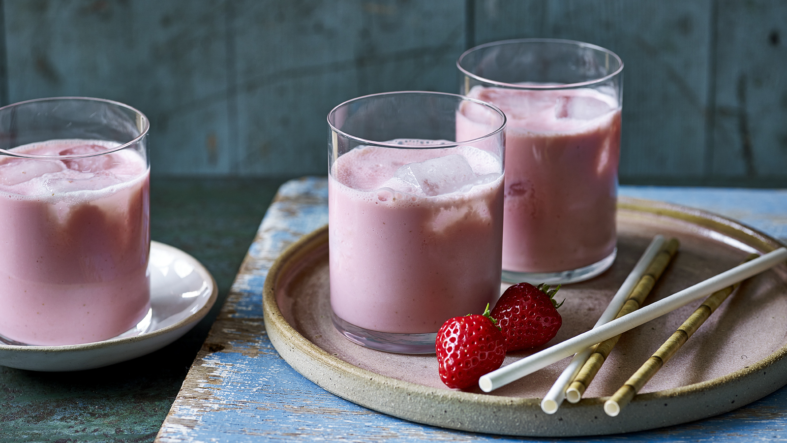 Strawberry lassi-image