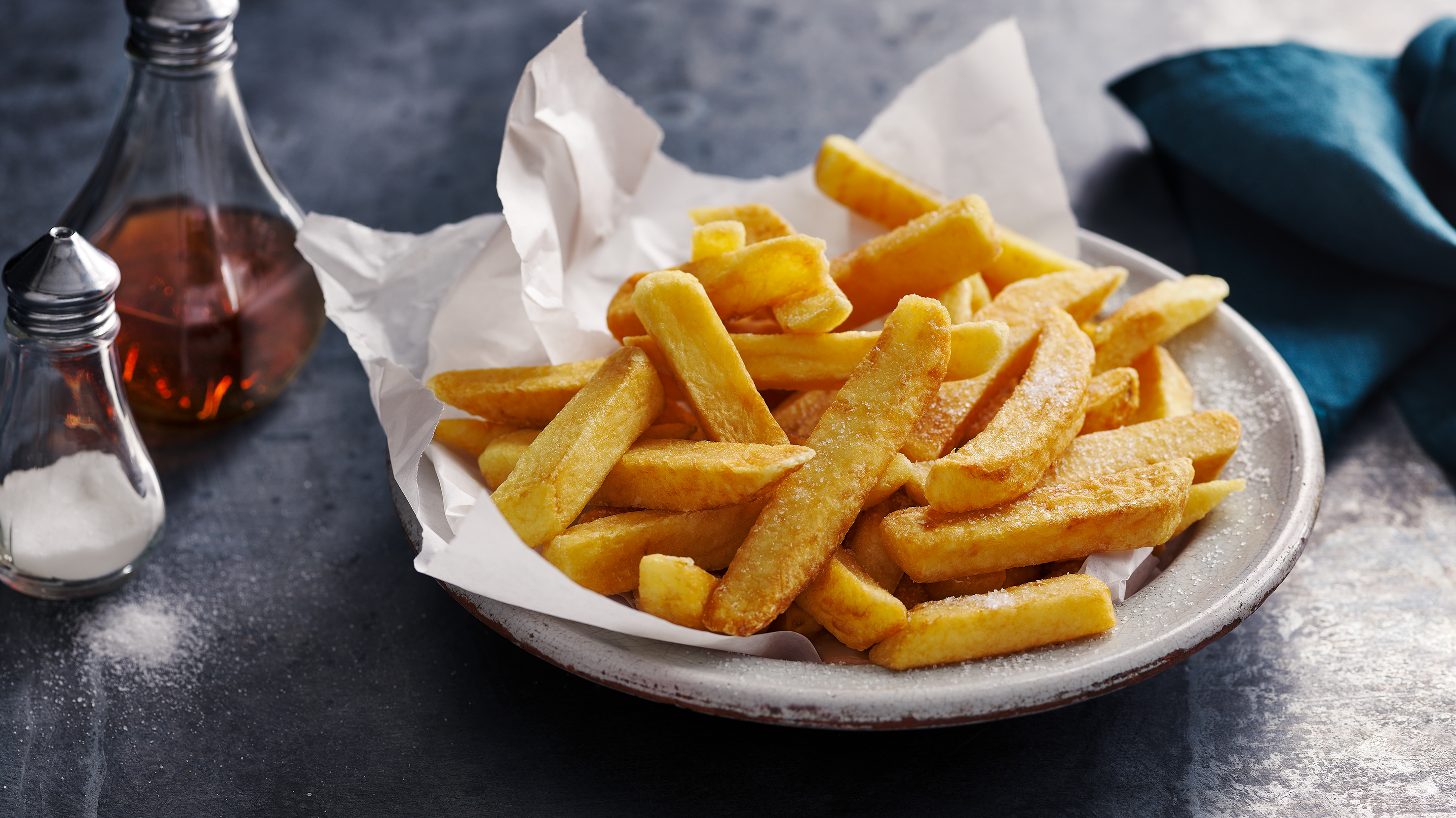 triple-cooked_chips_66210_16x9.jpg