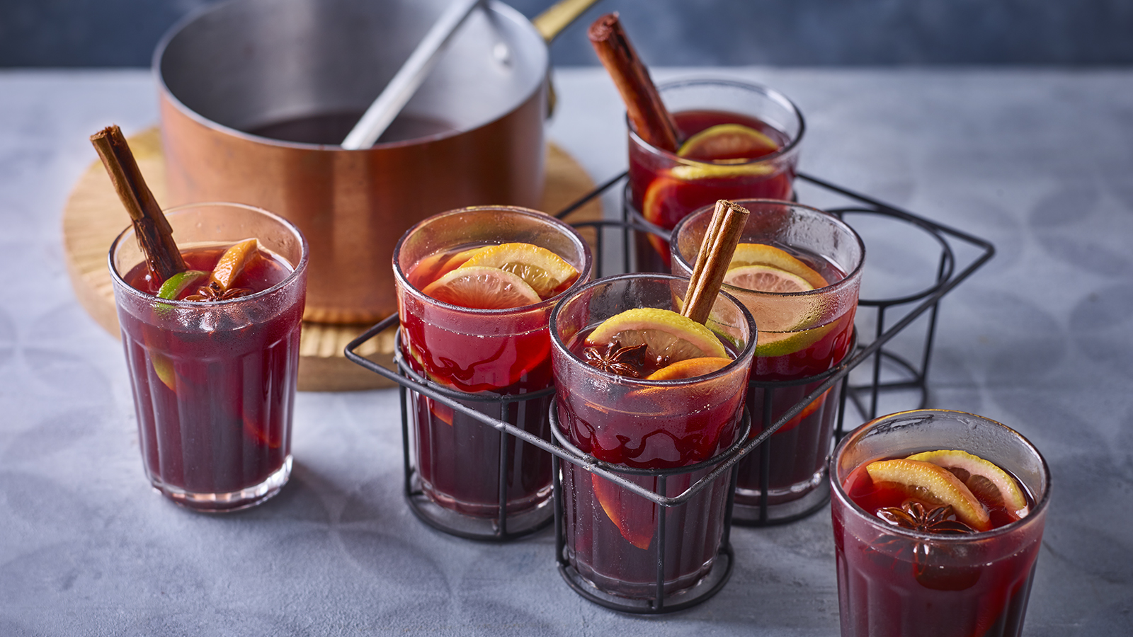 Make it Pop! Non-alcoholic Winter Citrus Punch