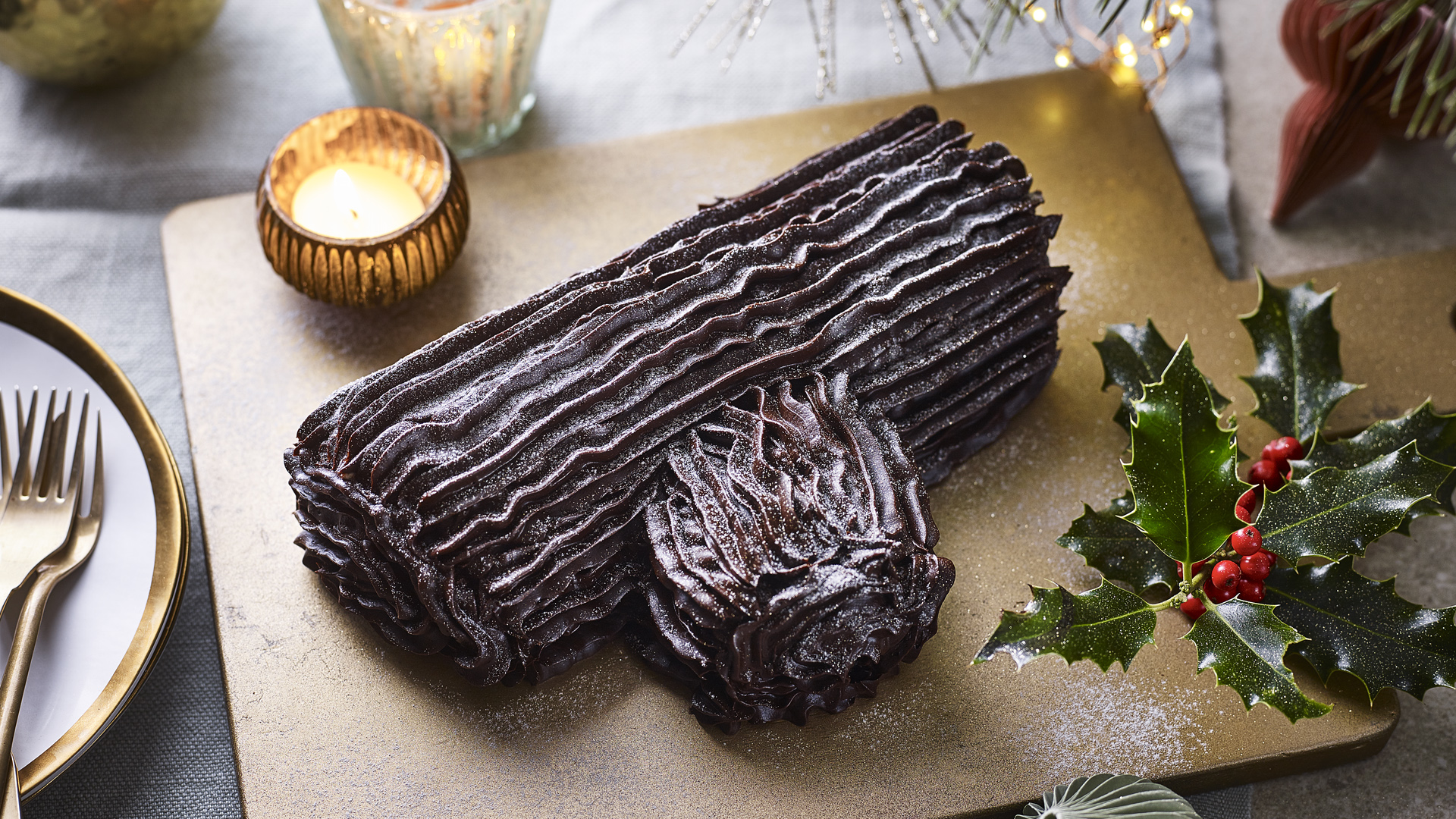 Chocolate Yule Log Recipe: How to Make It